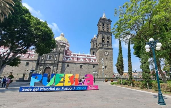 Conmemoran los 493 años de la fundación de Puebla