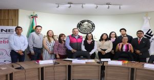 Forman INE Puebla y UVP redes por la democracia