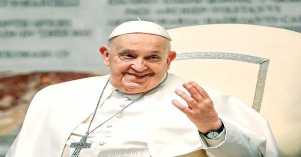 Sugiere Papa Francisco rendición a Ucrania