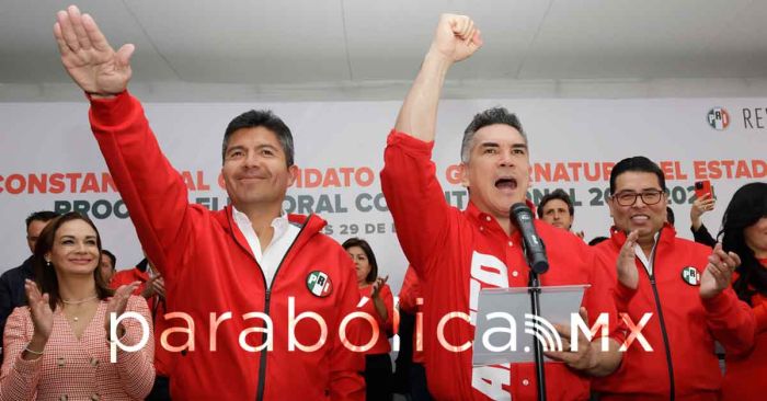 Acusa Alito deslealtades; augura triunfo electoral y presume 450 mil simpatizantes en Puebla