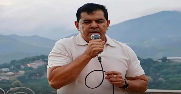 Asesinan a alcalde en Ecuador a pocos días de referendo contra el crimen
