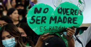 Niegan aborto a niña violada en Jalisco