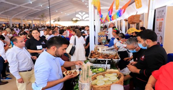 Promueven Pueblos Mágicos poblanos en Tianguis Nacional