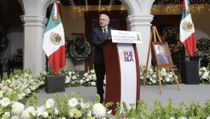 Barbosa trabajo en favor de los más necesitados: AMLO