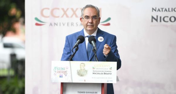 Rinden honores a Nicol&aacute;s Bravo en el marco de las Fiestas Patrias