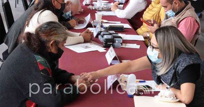 Beneficia SEDIF a personas en situación de vulnerabilidad en el Martes Ciudadano