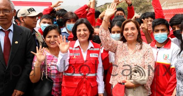 Adelantará Dina Boluarte elecciones generales en Perú