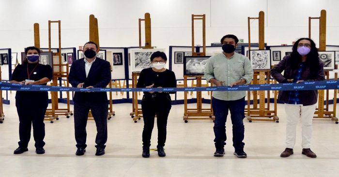 Inauguran la exposici&oacute;n &ldquo;Feria a la tinta&rdquo; en la BUAP