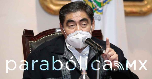Llama Barbosa a investigar y sancionar señalamientos "bochornosos" contra Saúl Huerta