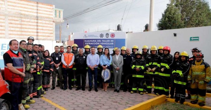 Conmemora Protección Civil de San Andrés Cholula día del bombero con taller de extracción vehicular