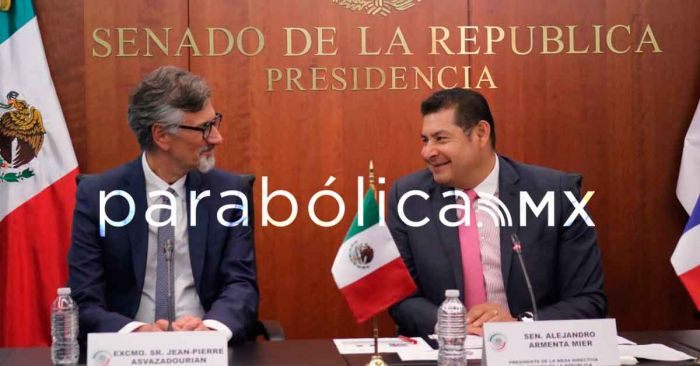 Luchan Francia y México en favor de la democracia y la igualdad: Armenta