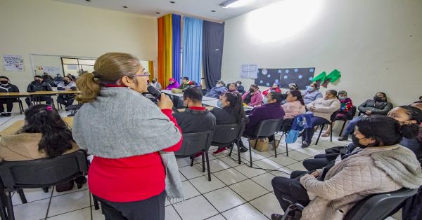 Capacita Turismo a prestadores de servicios de seis municipios