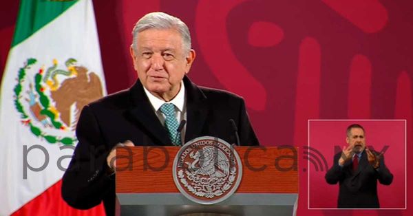 Anuncia AMLO plan de SRE para traer a mexicanos varados en Perú