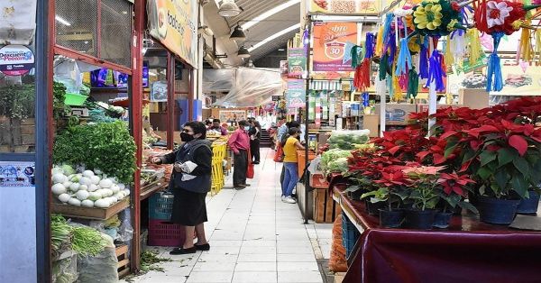 Apoya la economía comprando en mercados locales