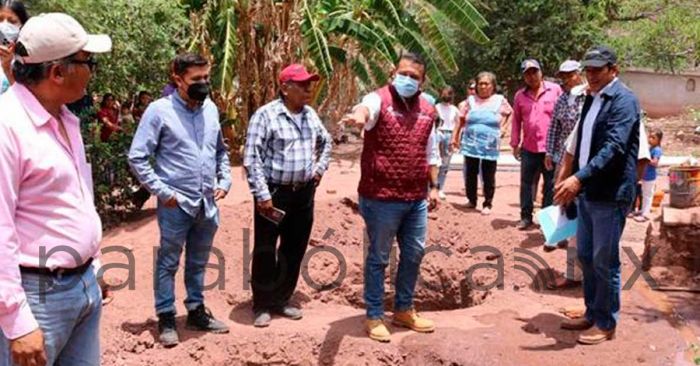 Mejorará Gobierno Estatal calidad de vida en Huehuetlán el Grande con baños ecológicos