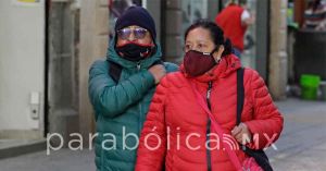 Salen chamarras y bufandas, pega Frente Frío 1 a los poblanos