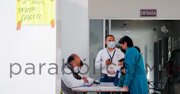 Habilita Salud 17 módulos permanentes de vacunación contra COVID-19