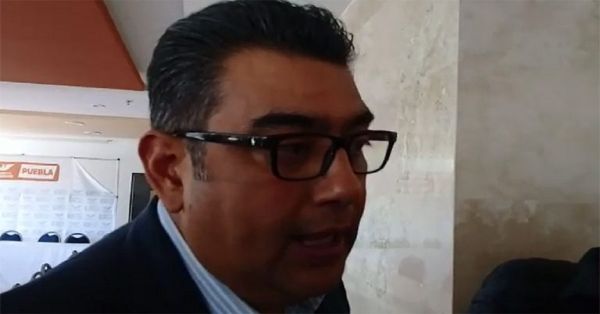 Matrimonios entre m&aacute;s de dos personas, no est&aacute; en la agenda de los Diputados