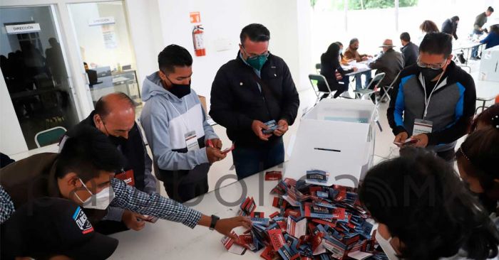 Trasladarán paquetes electorales a sede de Morena en Puebla para concretar resultados