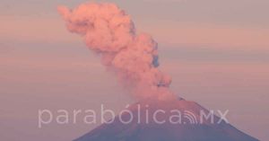 Mantiene Popocatépetl actividad continúa esta mañana
