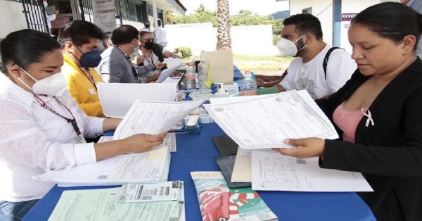 Realizan jornada de servicios m&eacute;dicos y administrativos en Huauchinango