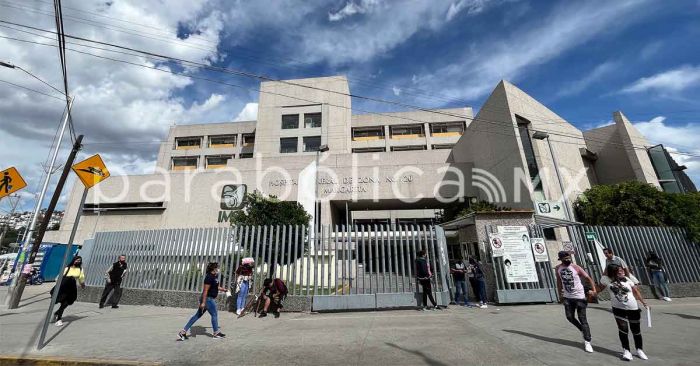 Exige Barbosa al IMSS terminar obras de San Alejandro y La Margarita.