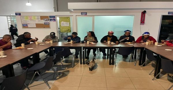 Tienen cena en el Dormitorio Municipal quienes viven en situación de calle