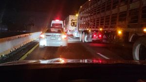 Cierran la autopista Puebla - México por fuga de gas en el km 104