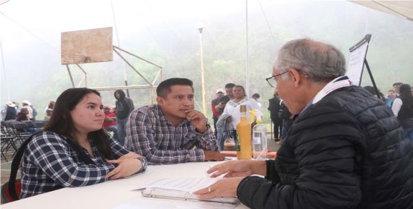 Tras petición en “Martes Ciudadano”, SDR apoyará a productores de miel
