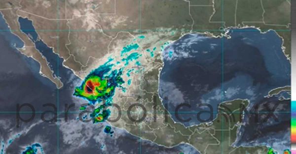 Pega Huracán Orlene en Sinaloa y Nayarit