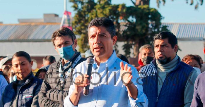 Se pronuncia Eduardo Rivera por la defensa del INE