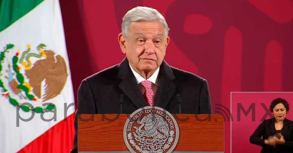 Funcionarios con aspiraciones deberán dejar sus cargos en diciembre de 2023, señala AMLO