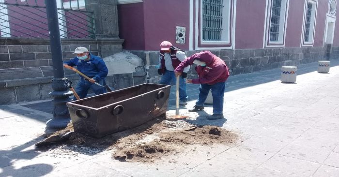 Continúan labores de mejora en la imagen urbana del Centro Histórico de Puebla