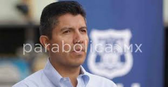 Cancela Eduardo Rivera eventos para los pr&oacute;ximos 3 d&iacute;as por luto