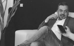 Detenido ex director de radio y televisión pública por apología del delito