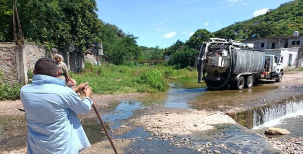 Desazolva CEASPUE sistemas de alcantarillado y drenaje en Chila de la Sal
