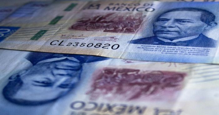 Logra cerrar el peso en su mejor nivel desde 2020