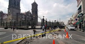 Cambiará ayuntamiento por adocreto las lajas de dañadas frente a Catedral