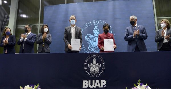 Firma BUAP convenio de colaboraci&oacute;n con Audi de M&eacute;xico