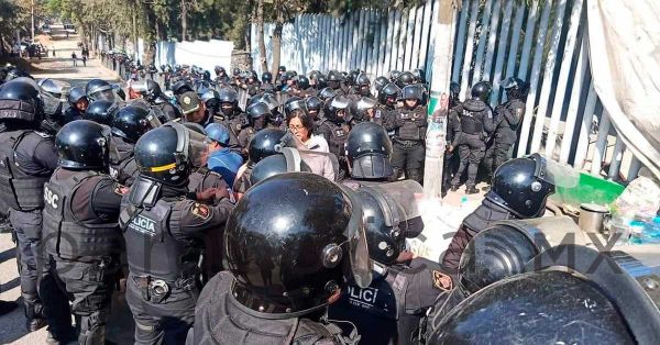 Destituye Sheinbaum a 2 funcionarios de la CDMX tras conflicto en Xochimilco