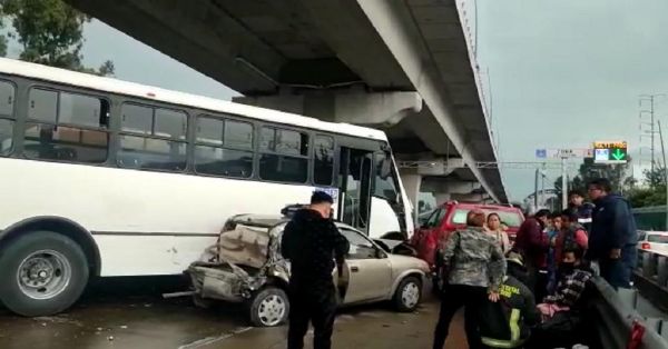 Ocurre carambola en Vía Corta a Santa Ana, hay varios lesionados