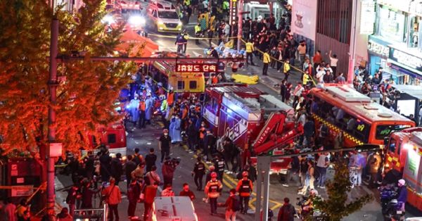 Hay 146 muertos y 150 heridos por estampida en fiesta de Halloween de Corea del Sur
