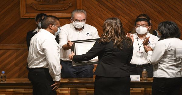 Obtiene Dirección contra Riesgos Sanitarios certificación ISO 9001:2015: Salud