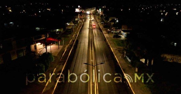 Enciende Mundo Tlatehui luminarias del Corredor Tur&iacute;stico