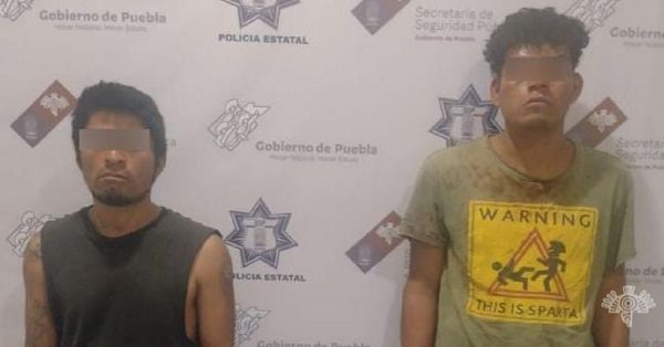 Detiene a dos hombres en posesión de aparente cristal