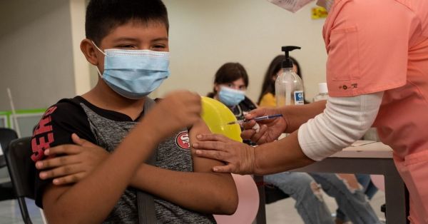 Llegan a Puebla más vacunas contra covid-19 para menores de edad