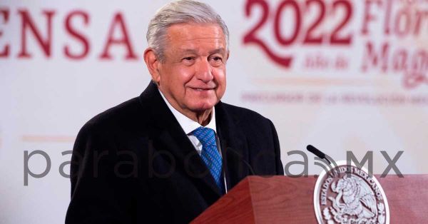 Revela López Obrador que conversó sobre la polarización en el país con el padre de Claudio X. González