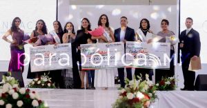 Corona Edmundo Tlatehui a Carolina Solana Reina de las Fiestas Patrias