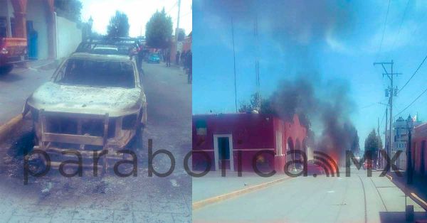 Queman patrullas en Calpan por liberación de tres presuntos ladrones