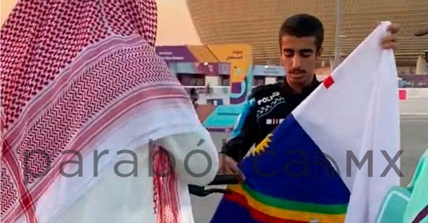 Agreden a periodista en Qatar tras confundir bandera de Pernambuco con la LGBT